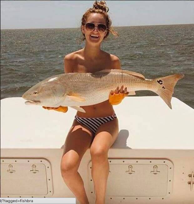 Рыба вместо купальника: в сети набирает популярность новый флешмоб Фото: Instagram