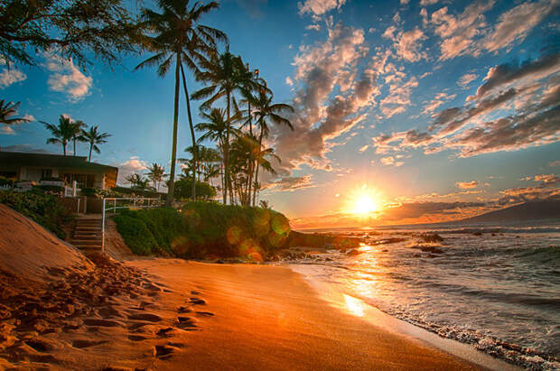 hawaii__summer_home_by_alierturk-d5bv07g (700x464, 341Kb)