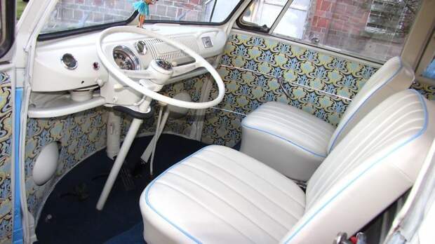 Уникальный Volkswagen Hippie Bus 1964 года продают на аукционе (25 фото+2 видео) Уникальный Volkswagen Hippie Bus 1964 года продают на аукционе (25 фото+2 видео)