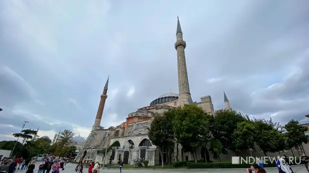 «Мы покупали тур за 70 тысяч и должны отдать ещё 50?» – туристы негодуют по поводу доплат за Турцию