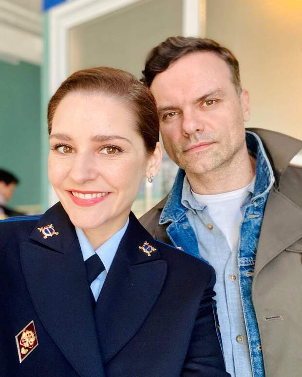 «Мы не смотрим спектакли и работы друг друга»: Глафира Тарханова о договорённостях в браке