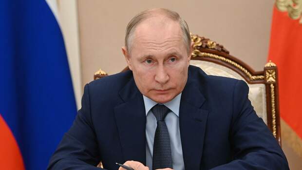 Путин предложил обсудить план развития авиаотрасли до 2030 года 