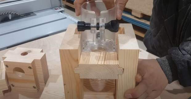 Кондуктор для изготовления цилиндрических заготовок из дерева