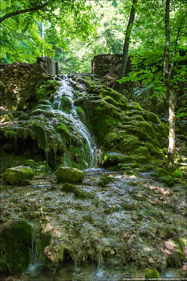 Красота водопада Серебряные Струи