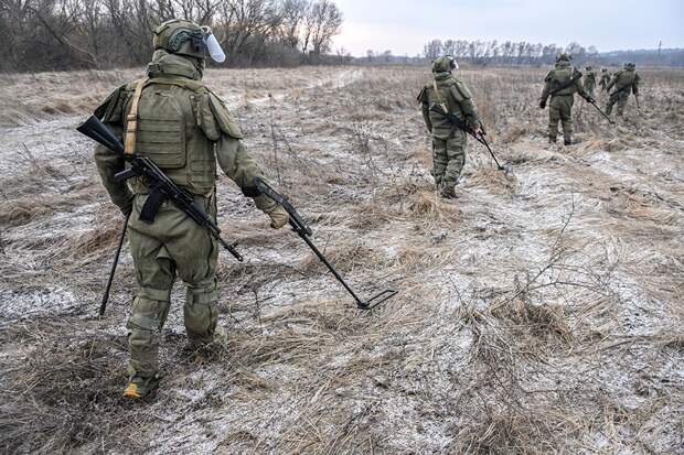 Офицер ВСУ передал ВС РФ карты минных полей, чем помог при штурмах