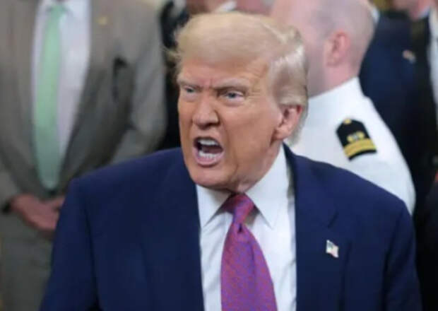 Трамп накричал на Нетаньяху из-за того, что он назвал фейком голод в Палестине Трамп накричал на Нетаньяху из-за того, что он назвал фейком голод в Палестине