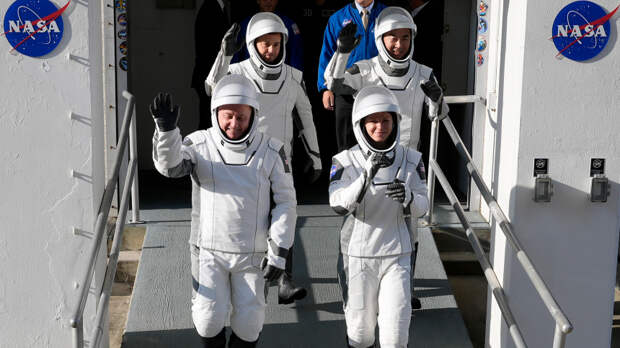 Экстренное возвращение с орбиты: экипаж Crew-11 впервые раскрыл детали эвакуации