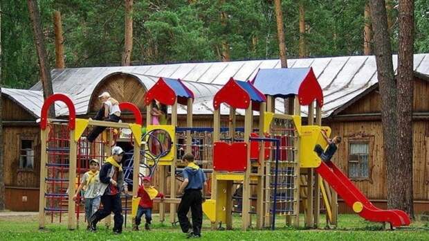 Заявки на отдых в детских лагерях Алтайского края начнут принимать с 1 апреля