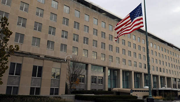 Здание Госдепартамента США в Вашингтоне. Архивное фото Здание Госдепартамента США в Вашингтоне. Архивное фото