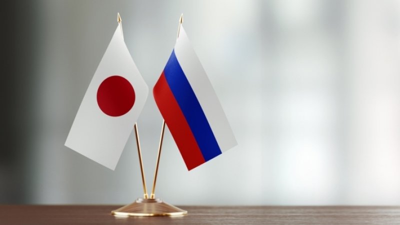 Япония выразила протест РФ из-за учений на Курилах россия,Япония,флаг