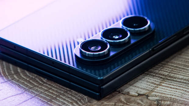 Шпионские секреты: агент ЦРУ рассказал, как гаджеты следят за своими владельцами