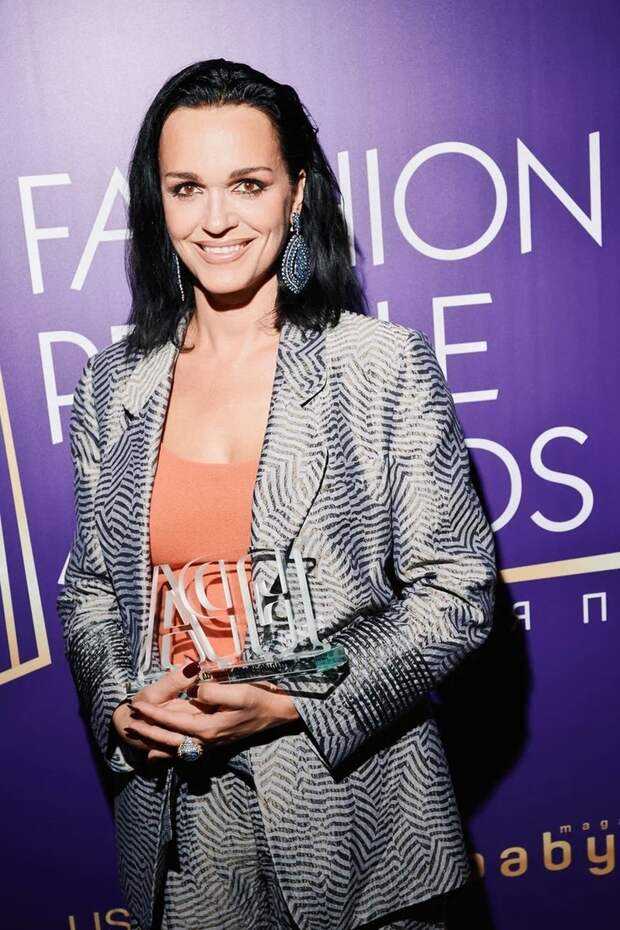 СМИ назвали стоимость отдыха певицы Славы на Мальдивах