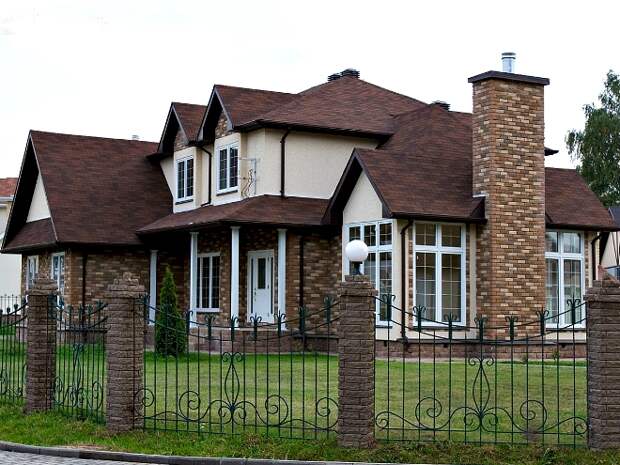 Облицовка дома кирпичом: оригинальный эксклюзивный дизайн (59 фото)