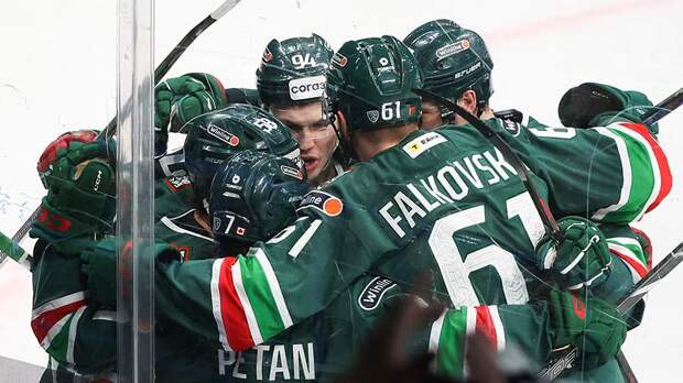 «Ак Барс» выиграл у СКА в овертайме на турнире имени Пучкова