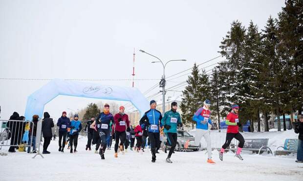 Более 500 спортсменов приняли участие в Арктическом забеге
