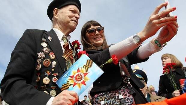 Россия в День Победы: почести ветеранам и путешествие в 40-е