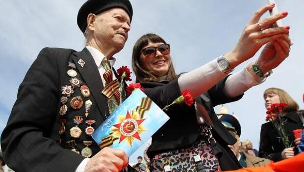 Россия в День Победы: почести ветеранам и путешествие в 40-е Россия в День Победы: почести ветеранам и путешествие в 40-е