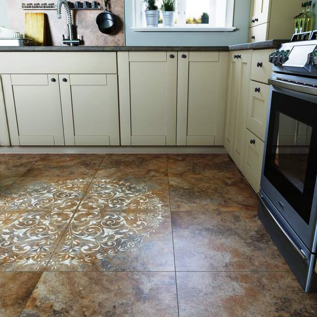 Почему кафельная плитка на кухонном полу вредна и опасна?