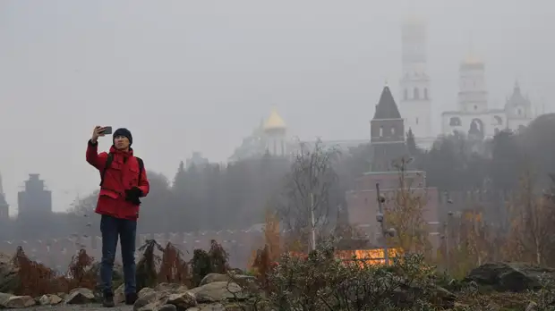 Гидрометцентр предупредил о плотном тумане ночью в Москве и Подмосковье