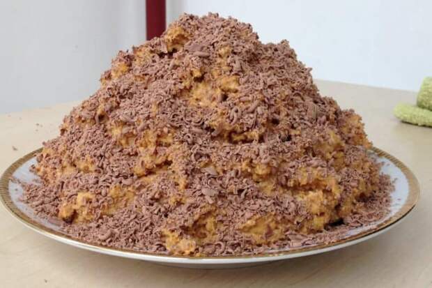 Торт Муравейник без выпечки. Десерт из печенья за 10 минут