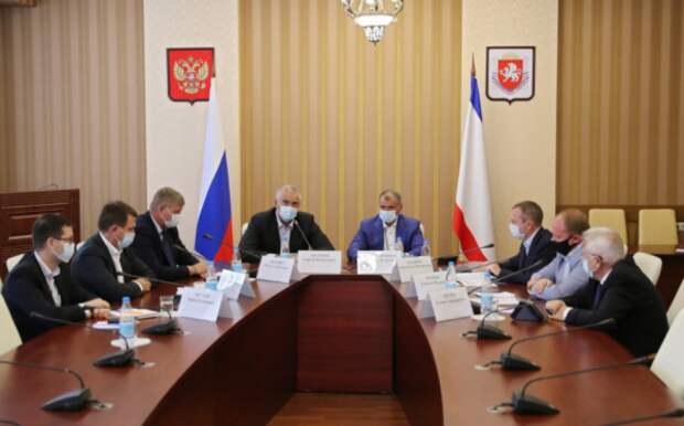 Депутаты Госдумы РФ от Крыма отчитались о своей работе в округах 