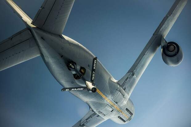 В России изучили поврежденный Ираном американский KC-135R