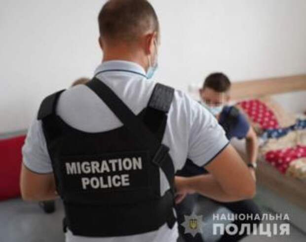 Задержали иностранца, который вербовал украинок для проституции в Швеции
