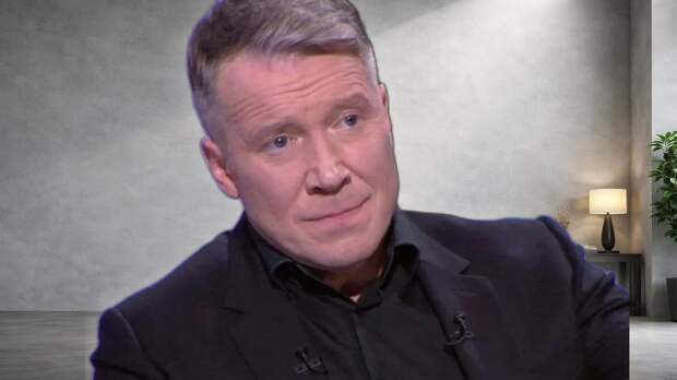 Бросил жену с двумя детьми ради моложе на 10 лет: кто она — дочь «Антибиотика»?