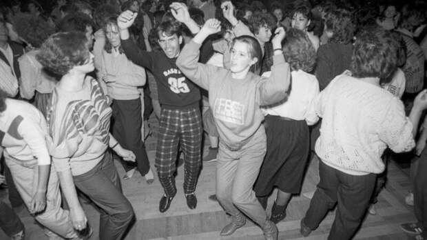 Что происходило на советских дискотеках?