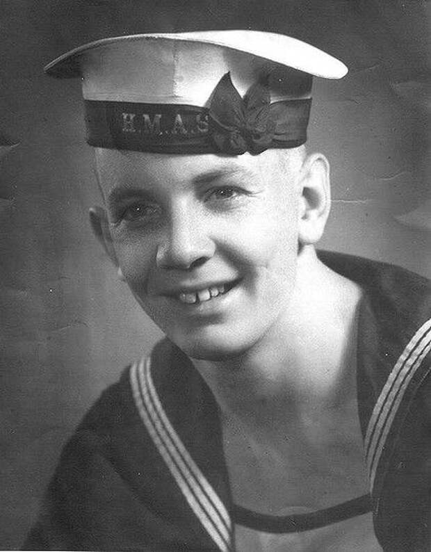 Don-Ritchie-in-navy-uniform-A-smile-that-could-light-up-the-room_SMH_15May2012