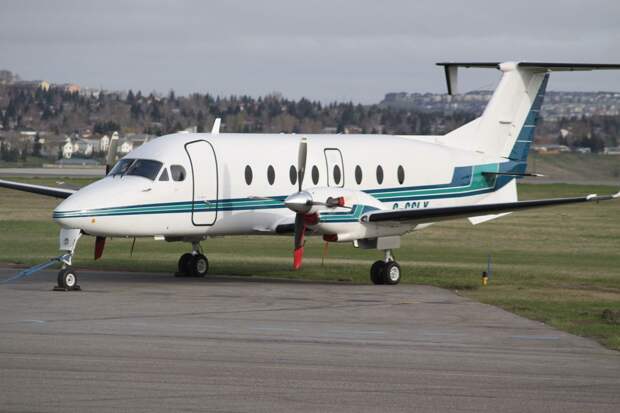 Минтранс Колумбии сообщил о потере связи с пассажирским самолетом