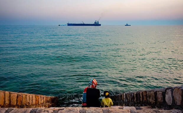 США захотели «отнять огромные запасы нефти» у Ирана