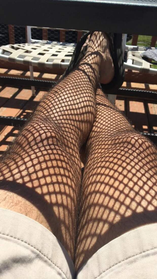 These Fishnet Stockings Made From The Table’s Shadow