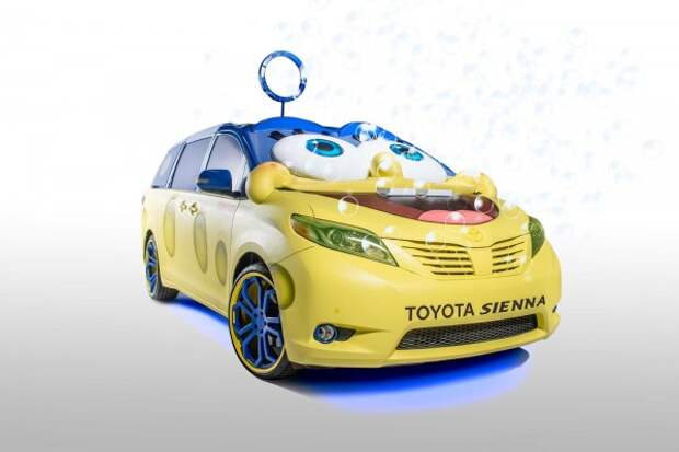 Toyota представила «Спанчмобиль» на базе Sienna Toyota представила «Спанчмобиль» на базе Sienna