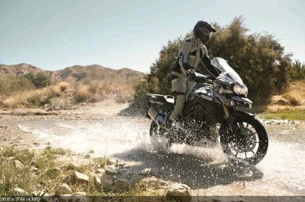 Туристический эндуро Triumph Tiger Explorer 2012