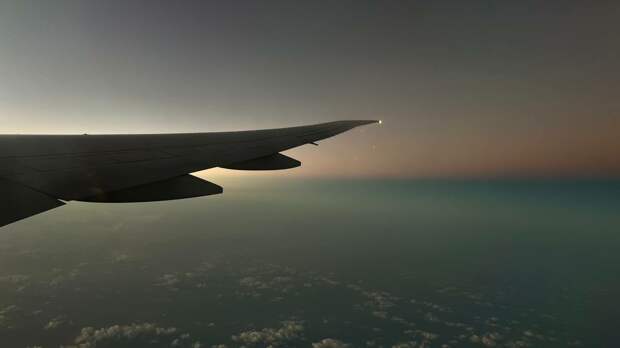 Летевший из Белграда в Петербург самолет застрял в Финляндии