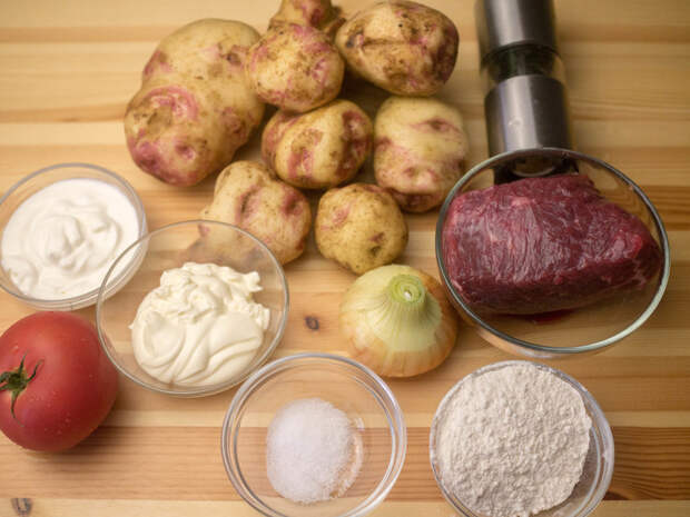 Запеканка с мясом и картофелем