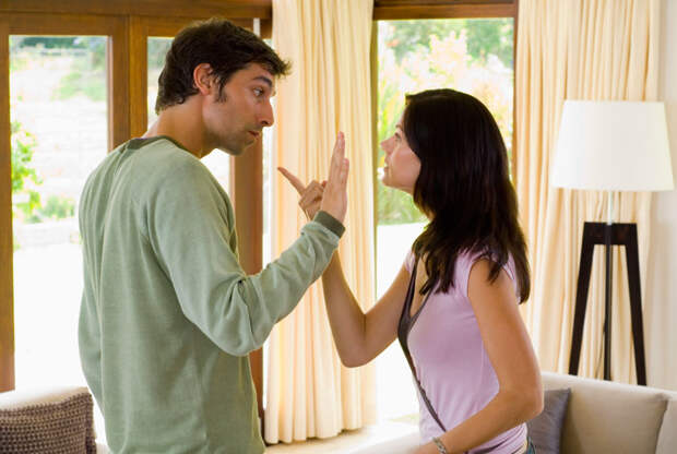 Как вести себя, если муж не уважает и не ценит жену: советы психолога