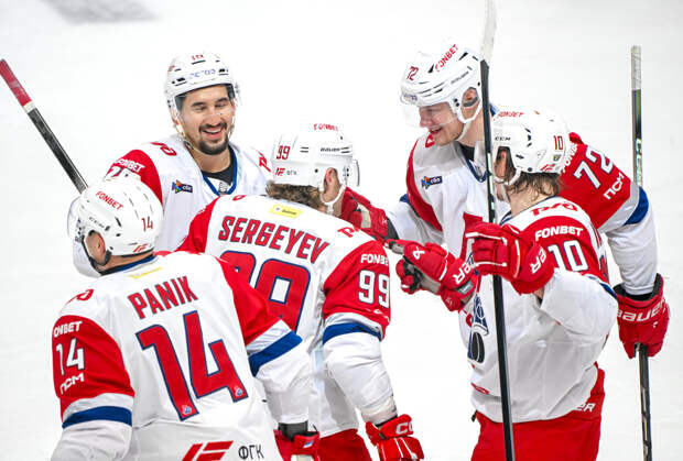 «Локомотив» одержал победу в Западной конференции КХЛ