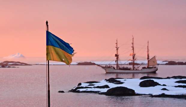 Сгнивший за 30 лет научный флот Украины не воспрянет Сгнивший за 30 лет научный флот Украины не воспрянет