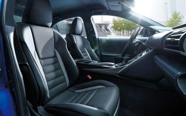 Неубиваемый автомат и крепкая ходовая – идеальный японский седан за 2 миллиона