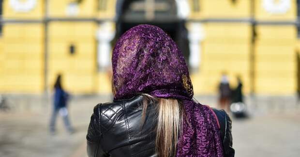 в церковь на Пасху