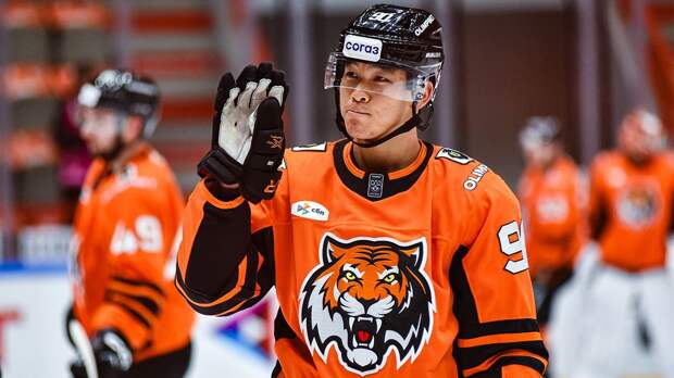 «Салават Юлаев» проиграл «Амуру», ведя в две шайбы по ходу матча