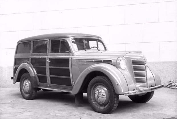 Легковой автомобиль Москвич 400-422Е. Баженов, 1954 - 1956 год, г. Москва, МАММ/МДФ.  
