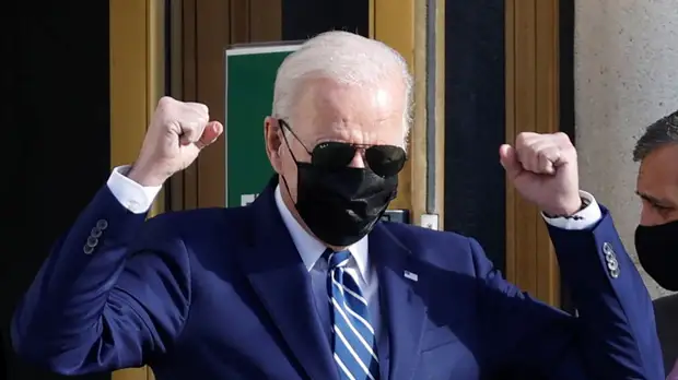 Врач рассказал о состоянии здоровья Байдена