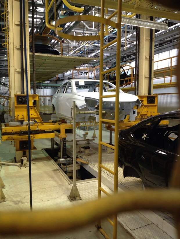 Первые фото серийной Lada Vesta ваз, веста, лада, новинка