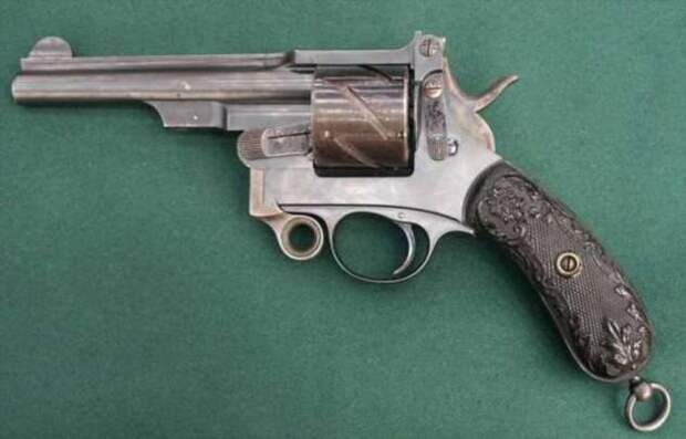 Каким был экзотичный револьвер братьев Маузер, и что о нем говорили русские офицеры