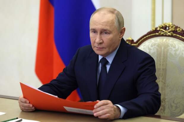 Владимир Путин предложил Киеву возобновить прямые переговоры