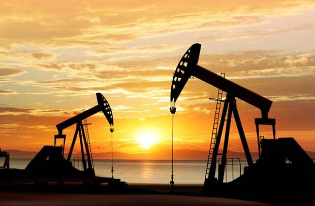 Беларусь может начать перевалку части нефтепродуктов через порты РФ