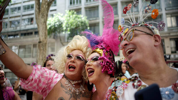 Самыми распутными странами в мире оказались Австралия, Бразилия и Греция